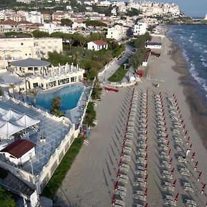 Hotel La Playa